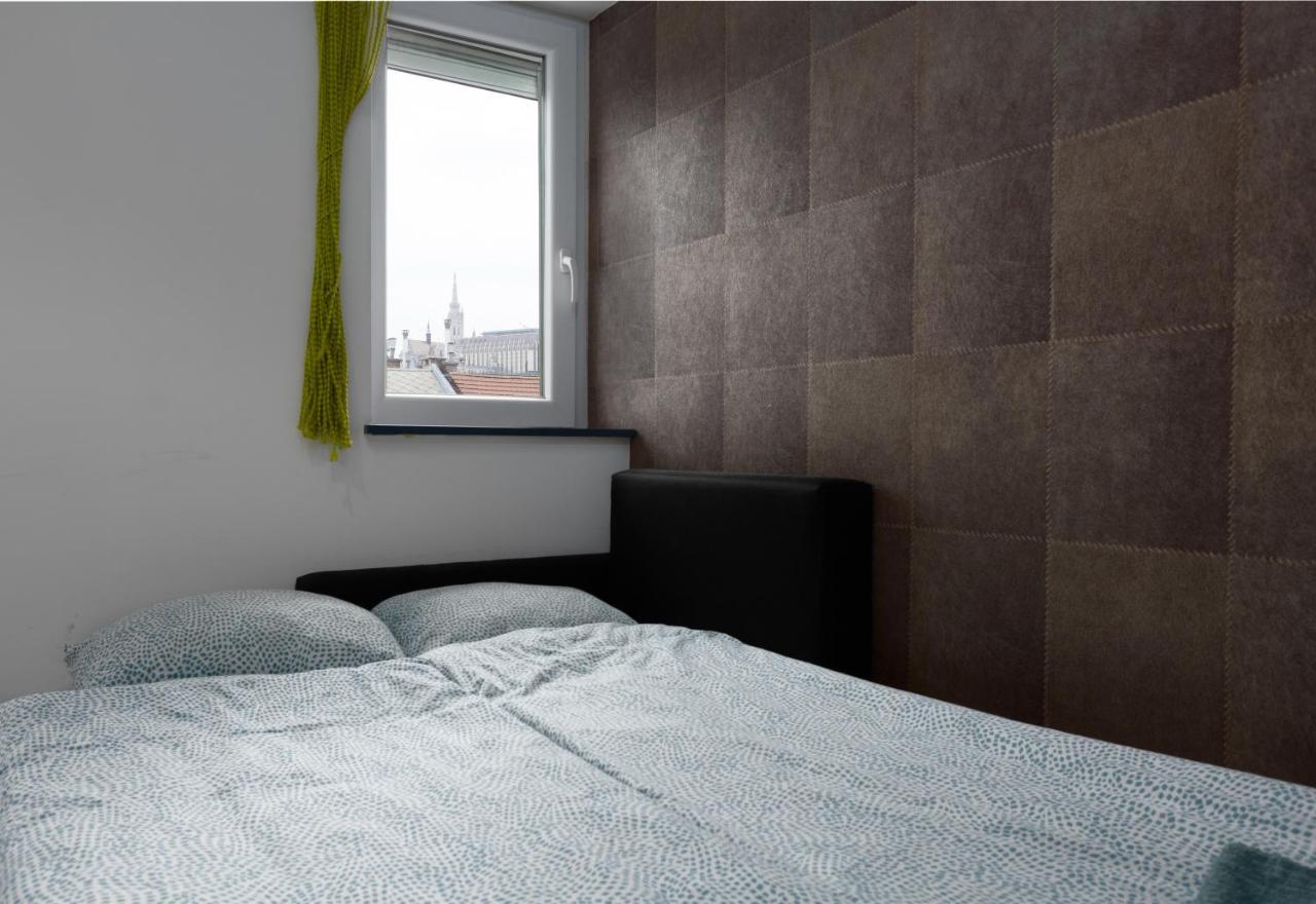 Nightingale Luxury Apartment บูดาเปสต์ ภายนอก รูปภาพ